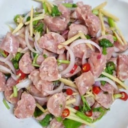 ยำแหนมสด