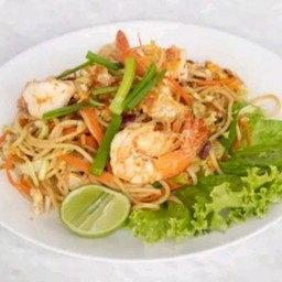 สปาเก็ตตี้ผัดไทยกุ้งสด