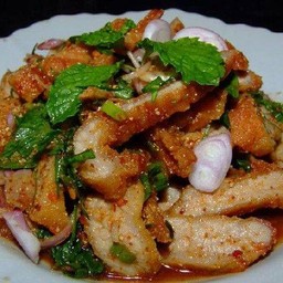 นำ้ตกหมู