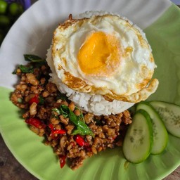 ข้าวผัดกระเพรา