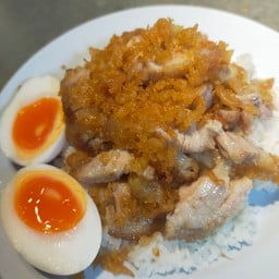 ข้าวหมูทอด+ไข่ยางมะตูม