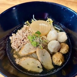 ก๋วยเตี๋ยวน้ำใส