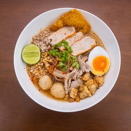 เกาเหลาหมูต้มยำ