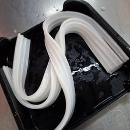 เส้นบุกจีน