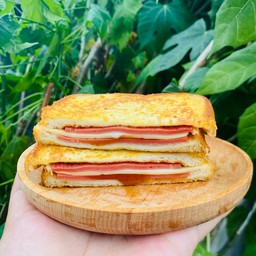 โบโลน่าชีส