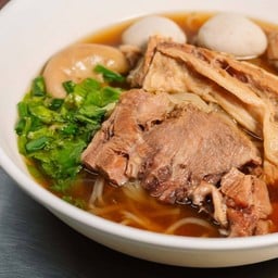 ก๋วยเตี๋ยวเอ็น