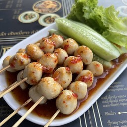 ลูกชิ้นหมูปิ้ง หมูล้วนล้วน เหนียวหนึบหนับ ไซส์ M 6 ไม้