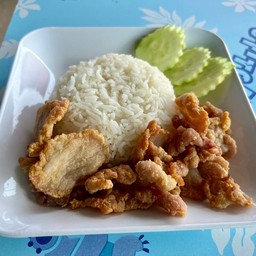 หมูทอดกระเทียม