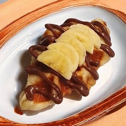 นูเทลล่ากล้วย ครอฟเฟิล