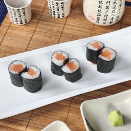 Salmon Maki