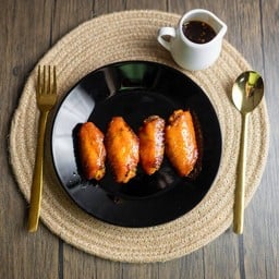 ปีกไก่อบโอ่ง 150 กรัม