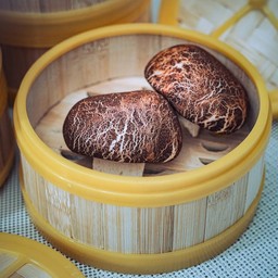 Mushroom Buns (2) Pcs ชาลาเปาเห็ด
