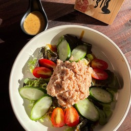 สลัดทูน่า