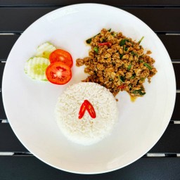 ข้าวผัดกะเพรา