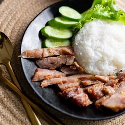 ข้าวหมูอบโอ่ง (ไร้มัน)
