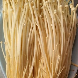 32เห็ดเข็มทอง