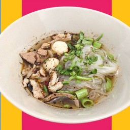 Clear Soup Noodles