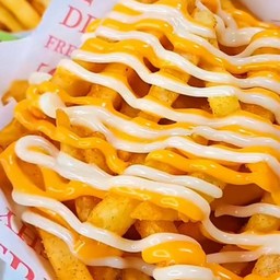 เฟรนฟรายส์ราดมายองเนส+ชีส