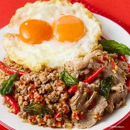 ข้าวกะเพราป่าเถื่อน เนื้อสไลซ์+เนื้อสับ