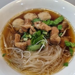 อิ่ม ใจดี  ข้าว & ก๋วยเเตี้ยว