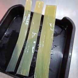 เส้นหนึบปวยเล้ง