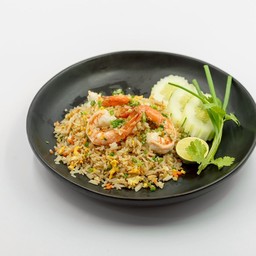 ข้าวผัดกุ้งใหญ่