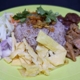 ครัวฟาร์มม้า อัมพวา