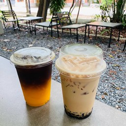 ร้านกาแฟ ใสใส