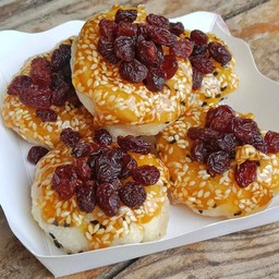 ขนมวงลุงเล็ก หน้าลูกเกด
