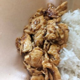 ข้าวไก่กระเทียม