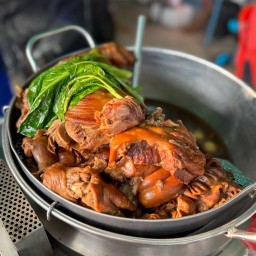 ข้าวไข่ข้น ข้าวหมูแดง ข้าวขาหมู ขาหมู