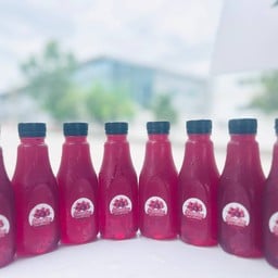 น้ำกระเจีี๊ยบ (พร้อมน้ำแข็ง)