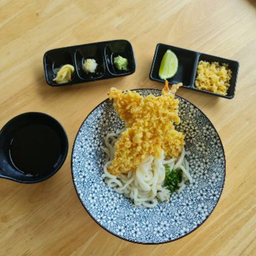 RU17 อุด้งกุ้งเทมปุระซุปดำ