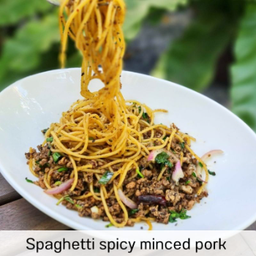 a.สปาเก็ตตี้ลาบเหนือ