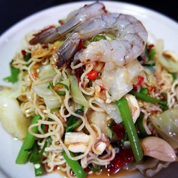 ตำมาม่ากุ้งสด