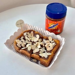 ปังหน้าช็อคโกแลตครันชี่อัลมอนด์