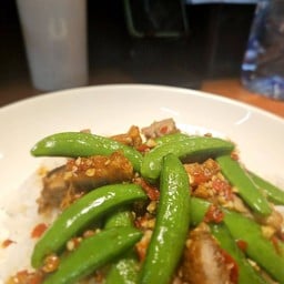 เตี๋ยวเผือก ดำเนินสะดวก สาขา ถนนรัตนาธิเบศร์