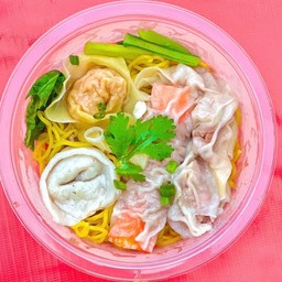 เกี๊ยวรวม 5 ตัว