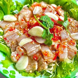 สามชั้นนึ่งมะนาว
