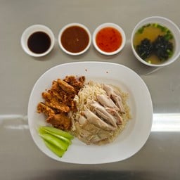 ข้าวมันไก่ผสม (ต้ม+ทอด)
