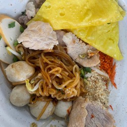 ก๋วยเตี๋ยวแห้งหมู🐷