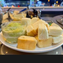 โก๋น๊อต น้ำเต้าหู้ & นมสด