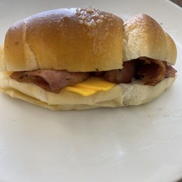 ปังเกลือชีสเบค่อน