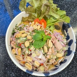 พล่าทูน่า