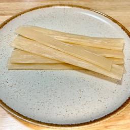 เส้นใหญ่มันเทศจีน