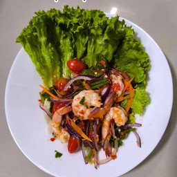 ยำนภาปากแซ่บกับข้าว