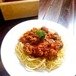 สปาเก็ตตี้ซอสเนื้อ