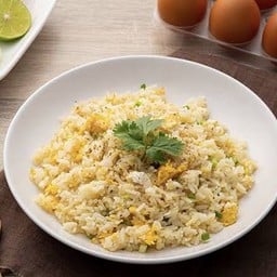 ข้าวผัดไข่ (ไม่ใส่เนื้อสัตว์)