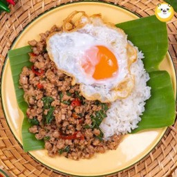 กะเพราหมูสับใบเขียว