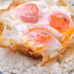 ข้าวไข่ดาว